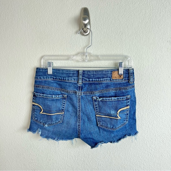 VTG American Eagle 2 Button Distressed Artist Cut Off Jean Short Shorts - Picture 4 of 7